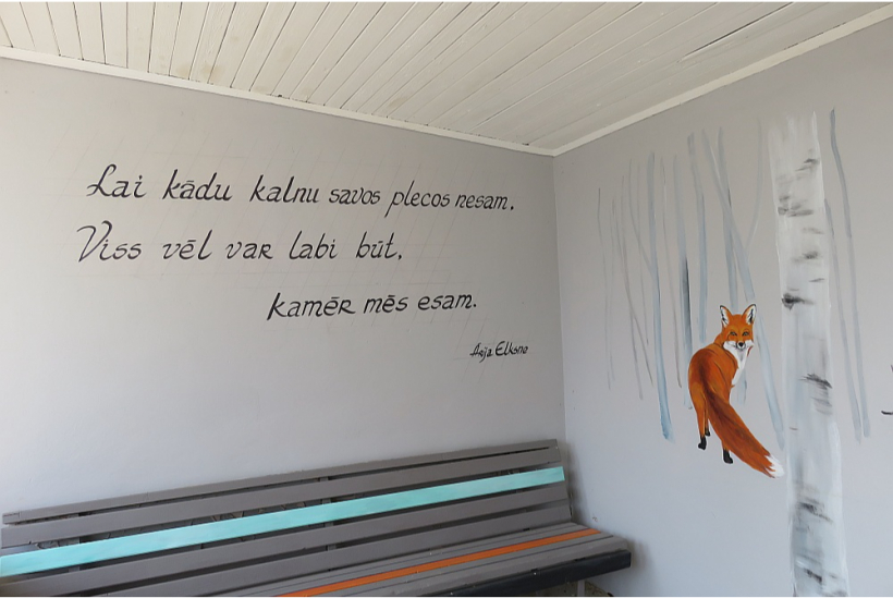 Autobusu pietura Gulbenes novada Letēs.