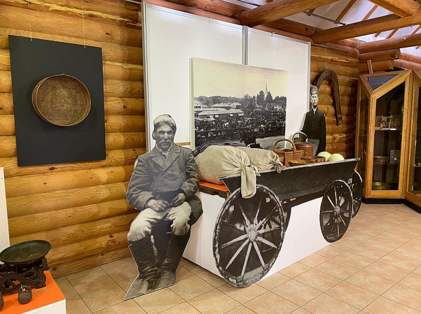 Aizkraukles vēstures un mākslas muzejā "Kalna Ziedi".