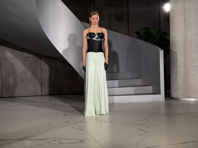 Lietuviešu dizaineres Laura Daili tērpi.