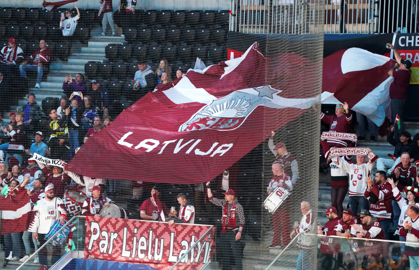 Pasaules hokeja čempionāta spēle starp Latvijas un Vācijas valstsvienībām "Swiss Life" arēnā. Latvijas hokeja līdzjutēji. 