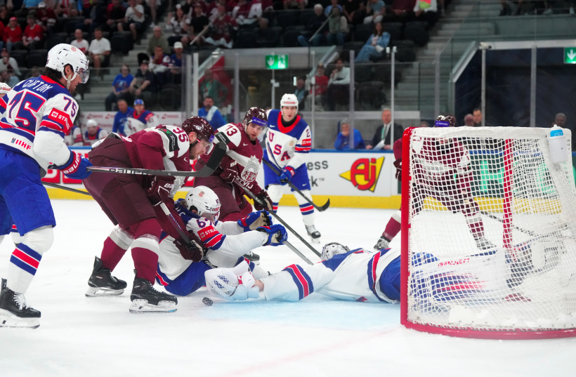 2026. gada pasaules hokeja čempionāta spēle starp Latvijas un ASV valstsvienībām "Swiss Life" arēnā Cīrihē.