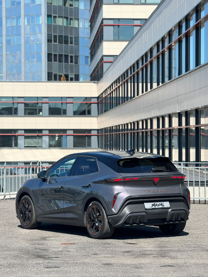 CUPRA Raval.