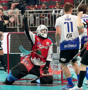 Iepriekšējās sezonas Latvijas florbola čempionāta finālistes "Lielvārde/FatPipe" un "Valmiera/Betsafe" šosezon paralēli vietējai virslīgai spēlēs arī jaunizveidotajā Latvijas–Igaunijas līgā.