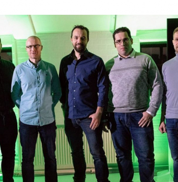 Uzņēmuma "Waterson Technologies" komanda (no kreisās puses) – Sandis Dejus, Jānis Rubulis, Dāvids Štēbelis, Sergejs Paršutins un Mārtiņš Bonders.