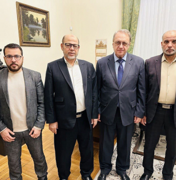 Krievijas ārlietu ministra vietnieks Mihails Bogdanovs un "Hamās" un "Fatah" līderi Maskavā.