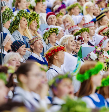 Dikļos tikās 125 sieviešu, vīru un jauktie kori – kopumā vairāk nekā 3000 dziedātāju.