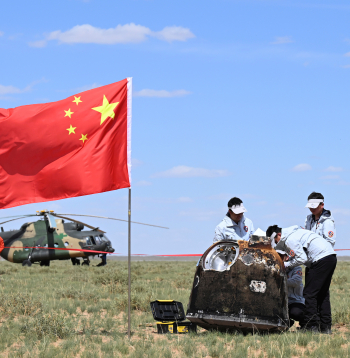 Pekina sola neliegt pieeju atvestajiem Mēness iežu paraugiem arī citu valstu zinātniekiem.