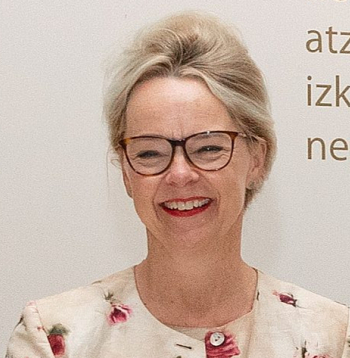 Kārina Hēglunda, Zviedrijas vēstniece Latvijā