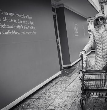 Frankfurtes ielas, galerijas, arhitektūra. Grāmatu tirgus. Vācija. 