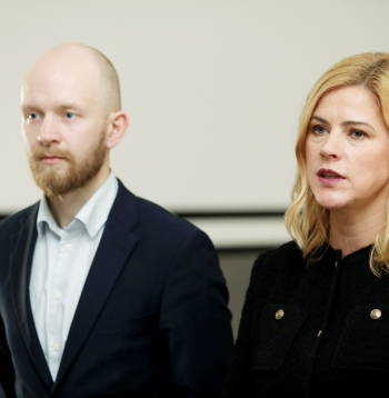 Andris Šuvajevs un Evika Siliņa.