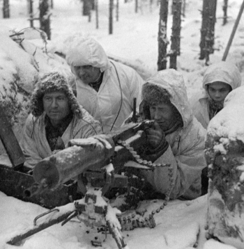 Somu karavīri pie ložmetēja. 1939. gada beigas.