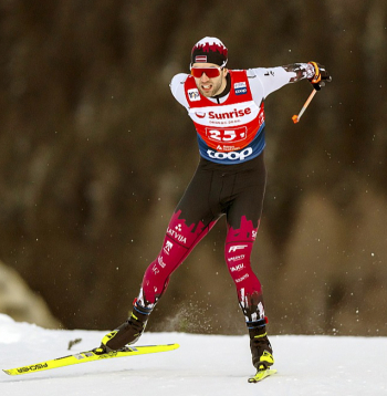 Madonietis Raimo Vīgants paralēli sportošanai arī strādā, taču šosezon viņš spēj sasniegt jaunus augstumus Latvijas distanču slēpošanā.