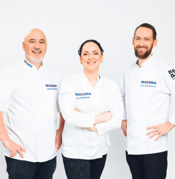 Šosezon šefpavāriem Laurim Aleksejevam un Inai Poliščenko pievienojies jauns šefpavārs – restorāna "KOPA" šefpavārs Žanis Raivo Behmanis.