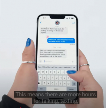 "iPhone 16e".