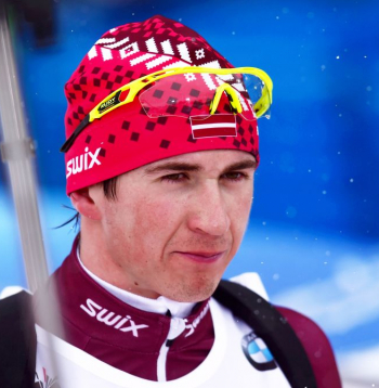Latvijas biatlonists Andrejs Rastorgujevs. 