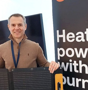 "Kad būsim uzbūvējuši pirmo smilšu bateriju arī Latvijā, jaunu klientu piesaiste notiks pavisam viegli," saka SIA "Inovat" valdes loceklis Kaspars Zauls.