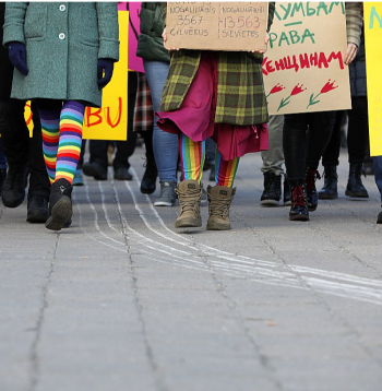 Sieviešu solidaritātes gājiens.