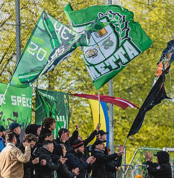 "Mettas" klubs izceļas uz Latvijas futbola kartes – uzticamākie līdzjutēji, lielākā akadēmija, emocionālākā vadība. Futbolā Ģirts Mihelsons un Andris Riherts ir par 110 procentiem. Tas palīdz izdarīt lielas lietas, bet nekļūdās tikai tas, kurš neko nedara. Viens klupiens bija lēmums atstāt aiz stadiona Latvijas lielākā sporta portāla "Sportacentrs.com" pārstāvjus.