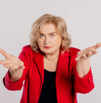 Indra Burkovska.
