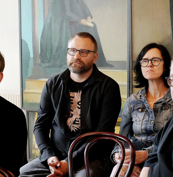 Liepājas teātra mākslinieciskais vadītājs Valters Sīlis, Latvijas Leļļu teātra direktors Mārtiņš Eihe un Nacionālā teātra direktors Māris Vītols "Spēlmaņu nakts" nominantu paziņošanā.