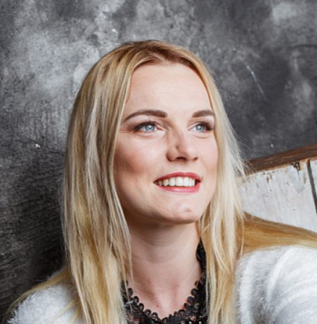 Alise Kindzule-Dunavska: "Katru savu grāmatu esmu rūpīgi izauklējusi, uzskatu, ka tā ir mana misija – palīdzēt un noderēt."