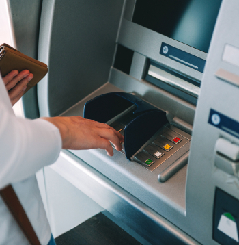 Bankomāts. Bankomāts.