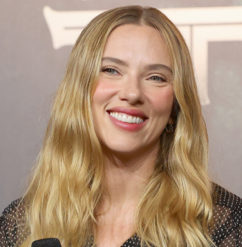 Skārleta Johansone.