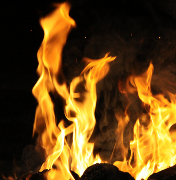 Liesmas, uguns. Ilustratīvs foto.