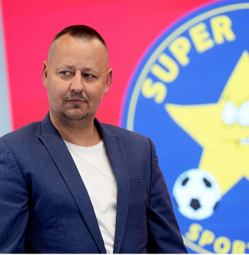 Jāņa Engeļa vadītā "Super Nova" ir otra lielākā futbola akadēmija Latvijā.