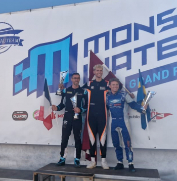 Latvietis Nils Slakteris triumfē Pasaules čempionātā Formula 4 Beļģijā.