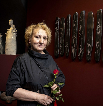 Keramikas māksliniece Una Gura nāk no Daugavpils.