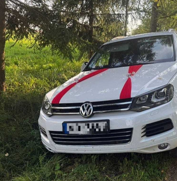 "Volkswagen Touareg" automašīna, kuras šoferis arī bēga no robežsardzes.