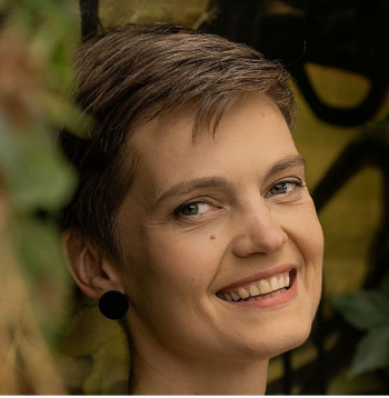 Lelde Jauja: "Humors manā uztverē ir viena no "lietām", kāpēc uz šīs pasaules ir vērts dzīvot, un smiešanās man ir lielākā dzīves bauda."