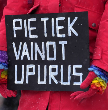 Sieviešu tiesību aizstāvības organizācijas "Marta" pārstāve, kas neatlaidīgi cīnījās par Stambulas konvencijas ratifikāciju, pārliecināta, ka visiem, kas cieš no vardarbības, tagad ir daudz lielākas iespējas sevi aizstāvēt.