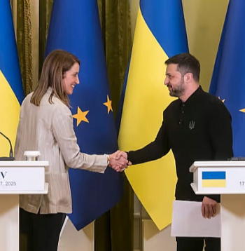 Eiropa turpinās vājināt Krievijas kara mašīnu ar saskaņotām un stingrām sankcijām, tiekoties ar Ukrainas prezidentu Volodimiru Zelenski, uzsvērusi Eiropas Parlamenta priekšsēdētāja Roberta Metsola.