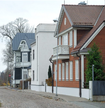 Rīgā un Rīgas apkārtnē palielinās gan privātmāju darījumu skaits, gan vidējās darījumu summas, kas liecina par tirgus atdzīvošanos.