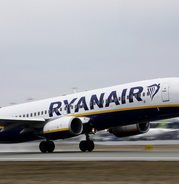 Vai tos, kam nav digitālo prasmju, "Ryanair" atstās aiz borta?