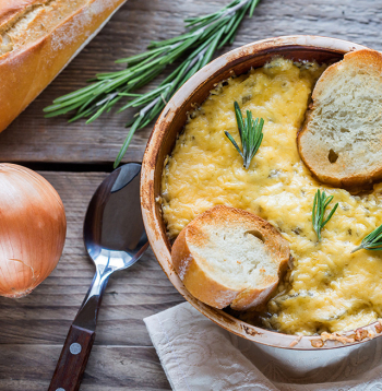 Sīpolu zupa. Sīpolu zupa.