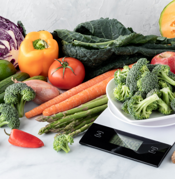 Rudenī šķiedrvielām bagātos dārzeņus vislabāk baudīt svaigā veidā, bet lietošanai ziemā sasaldēt, lai pēc tam tos varētu sautēt, vārīt, cept cepeškrāsnī.