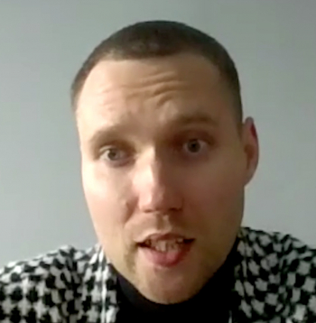 VAS “Latvijas Pasts” pārstāvis Matīss Rutks. VAS “Latvijas Pasts” pārstāvis Matīss Rutks.