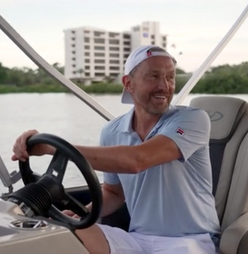 Ķirurgs Gundars Katlaps. Ķirurgs Gundars Katlaps.