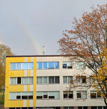 Rīgas Imantas vidusskola.