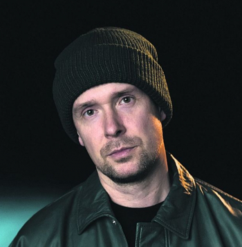 Mūziķis un producents Gustavo.