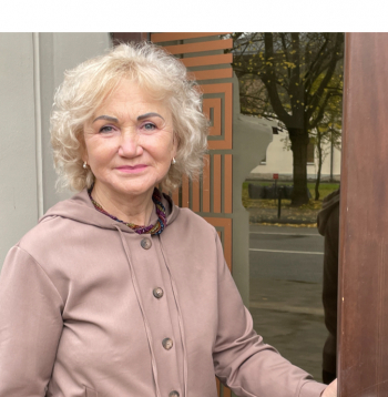 Nama saimniece Vija Cīrule atzīst, ka deviņu gadu darba pieredze ļaujot uz nama apsaimniekošanu palūkoties profesionālāk, bez liekām emocijām.