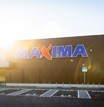Maxima.
