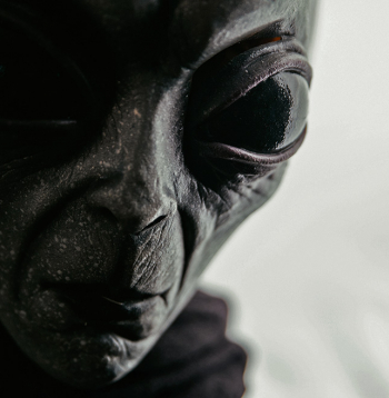 Kā saprasties ar atnācējiem no kosmosa.