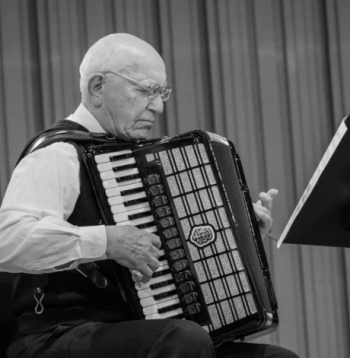 Aleksandrs Ļebedevs.