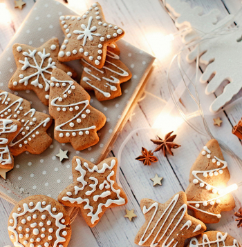 Medus piparkūkas. Medus piparkūkas.