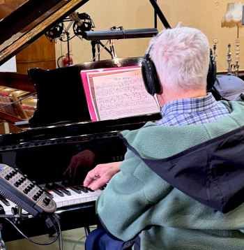 Raimonds Pauls studijā.