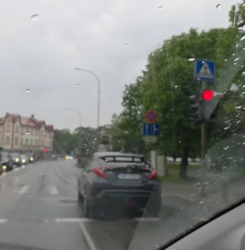 Vieta, kur atrodas strīdīgā kamera.